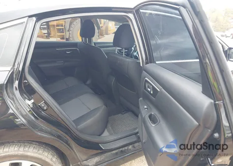 2017 Nissan Altima 2.5 Sr z USA, uszkodzony, nr VIN 1N4AL3AP6HC471336